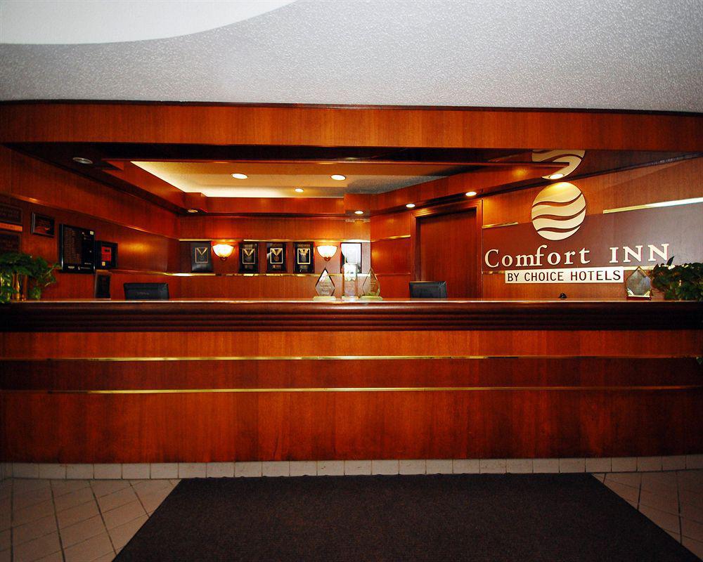 Comfort Inn Canton - Hall Of Fame Hotel Interior foto